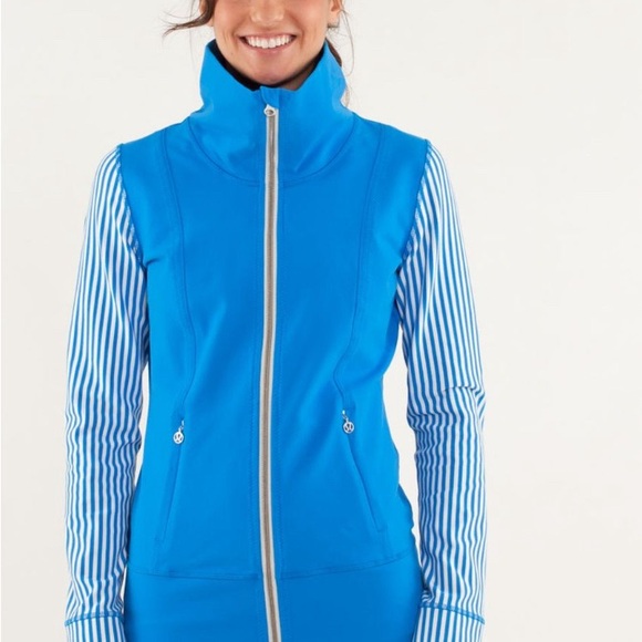 Lululemon Daily Yoga Jacket Beaming Blue / Classic Stripe Polar Cream sz 6 - Picture 11 of 14